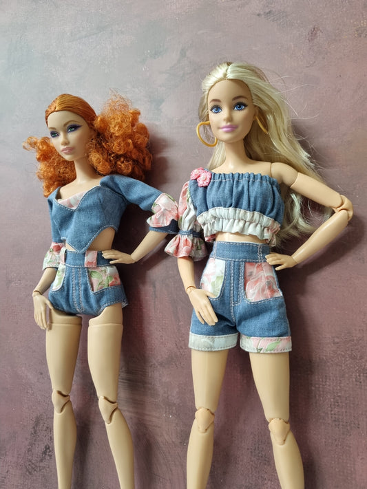 Clothes , Short for Barbie doll.