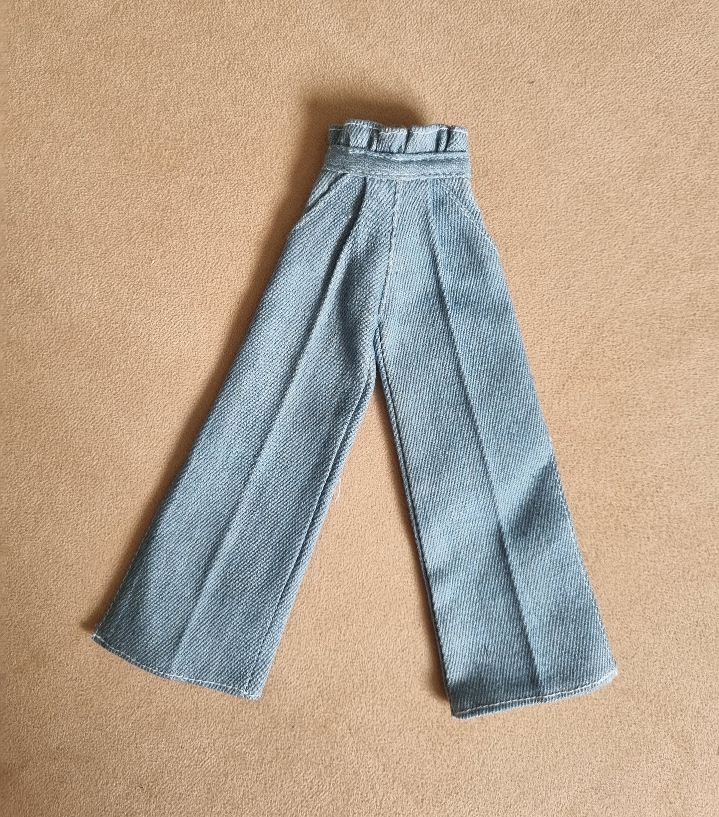 Jeans and white top for Barbie