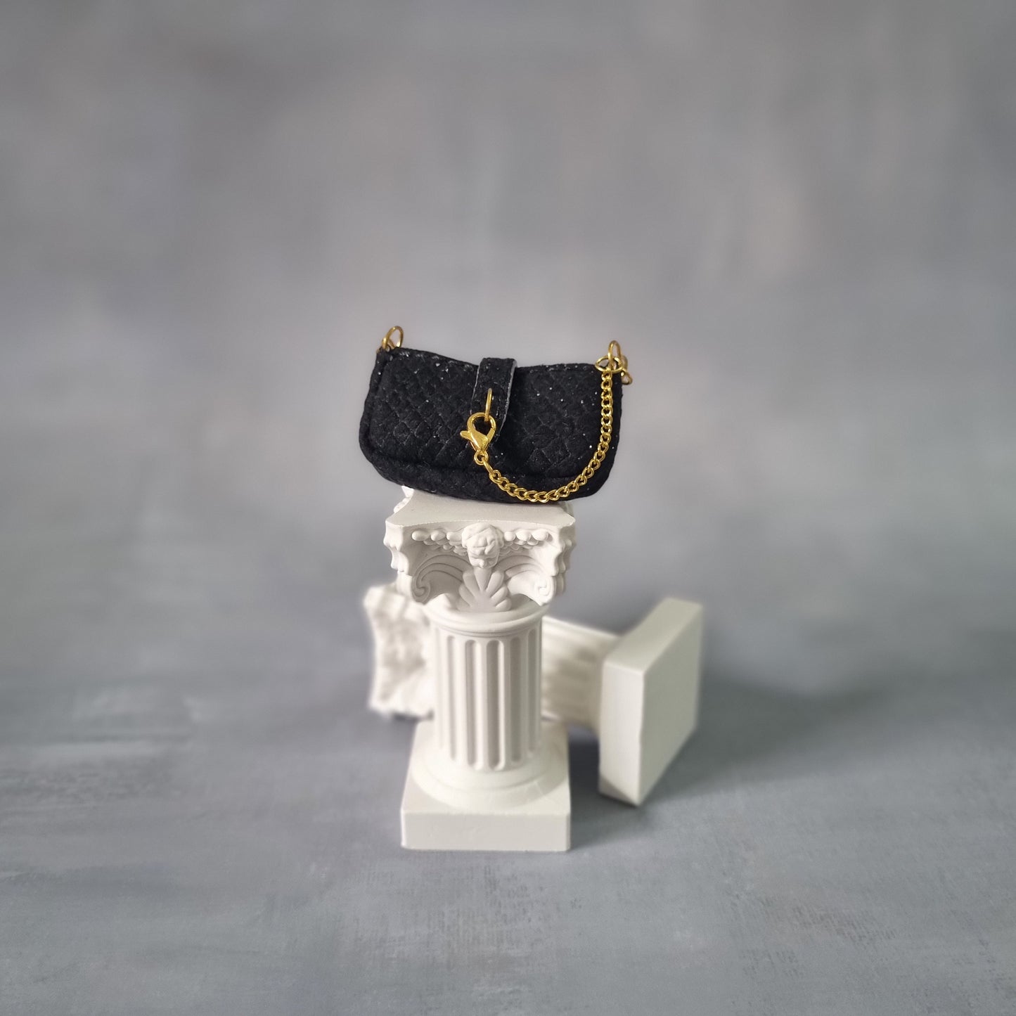 Black handbag For Barbie, Blythe , 1/6 Bjd doll
