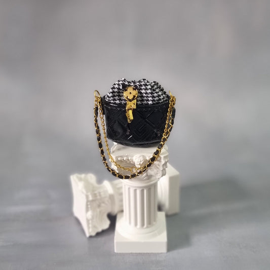 Black handbag For Barbie, Blythe , 1/6 Bjd doll