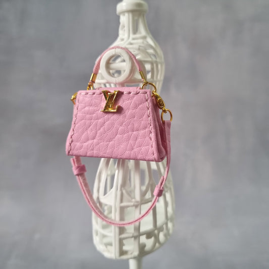 Pink handbag For Barbie, Blythe , 1/6 Bjd doll with logo