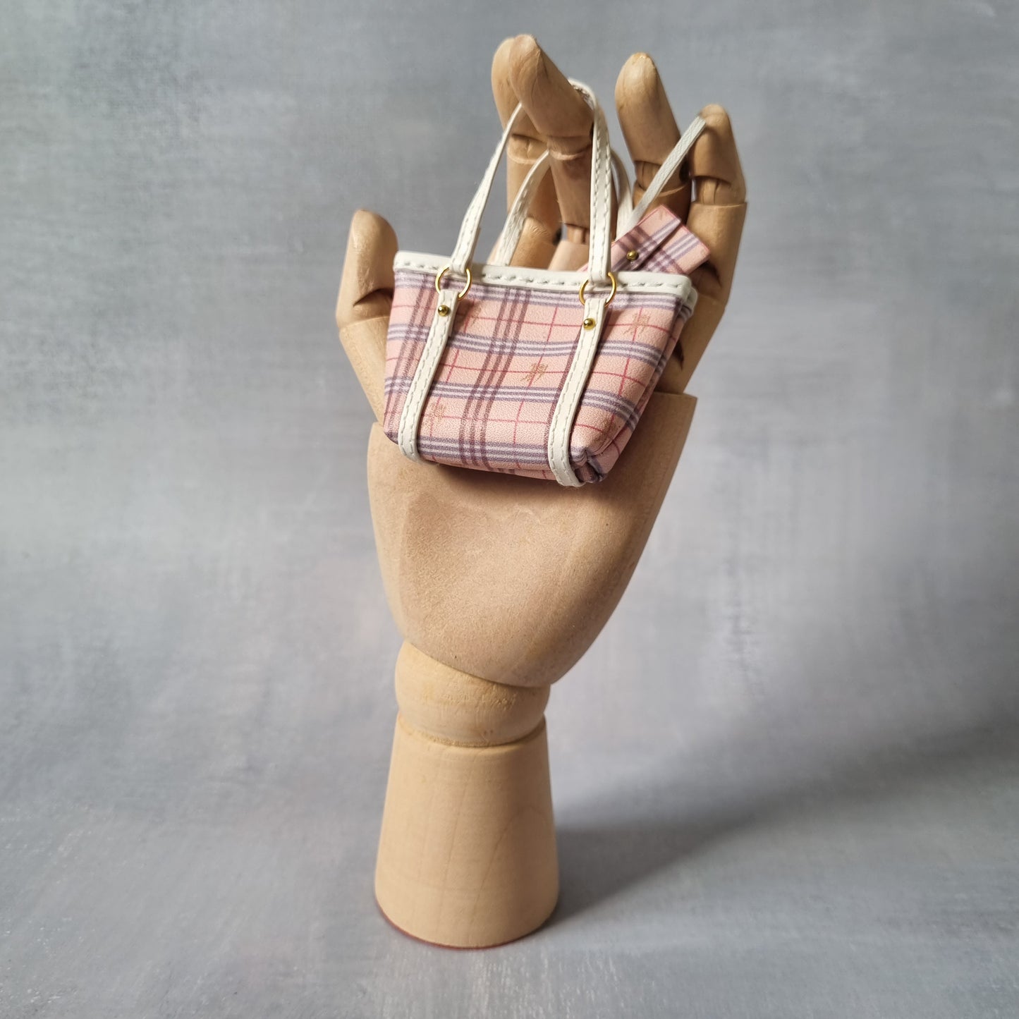 Handbag and Wallet For Barbie, Blythe , 1/6 Bjd doll with logo