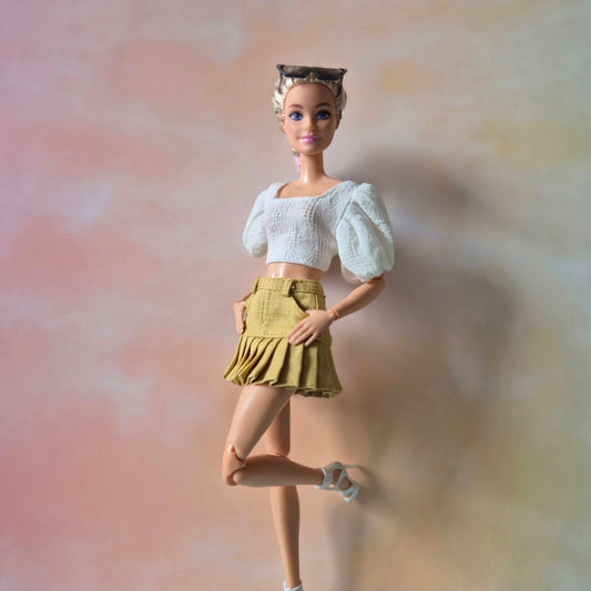 Skirt for Barbie doll