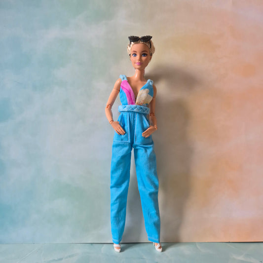 Suit for Barbie.