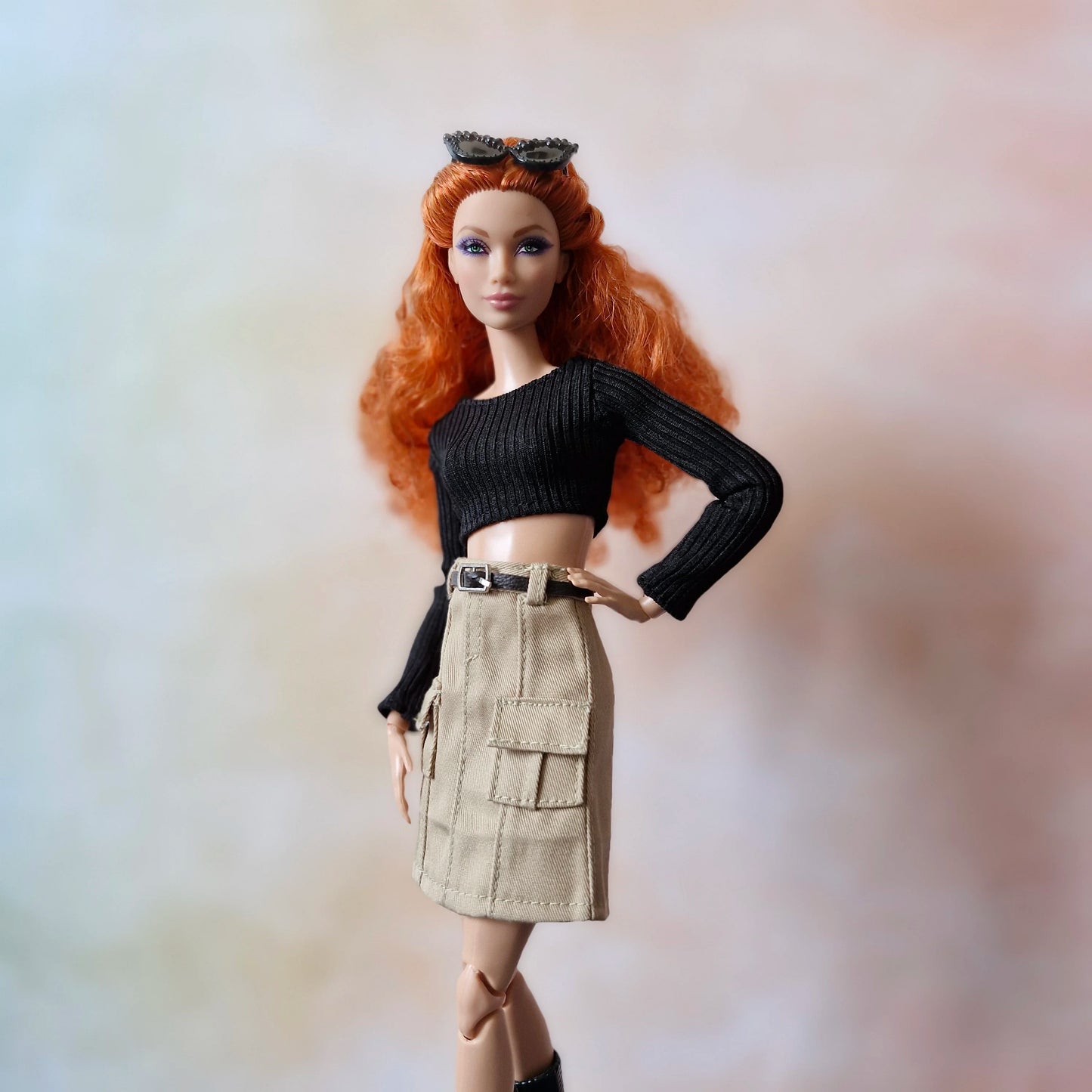 Black croptop and khaki skirt for barbie