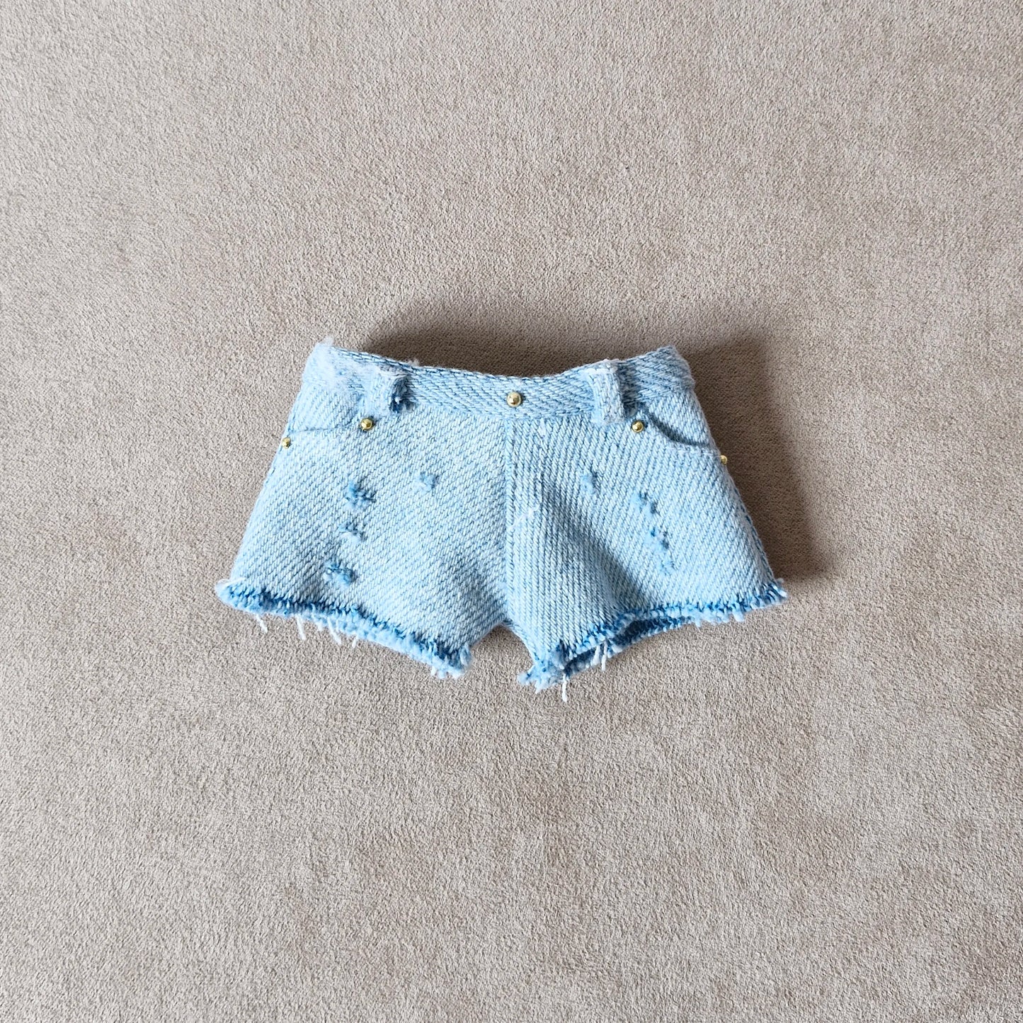 Black top and short jean outfit for Barbie Curvy