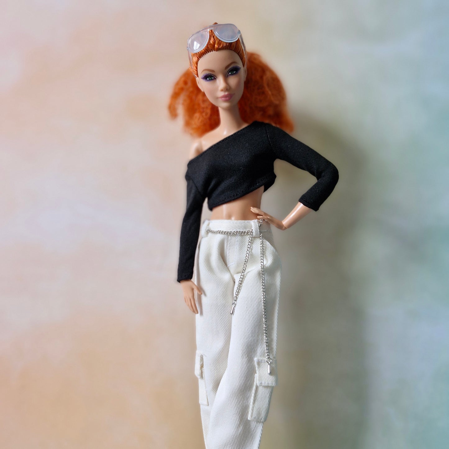 Croptop and pants for barbie doll