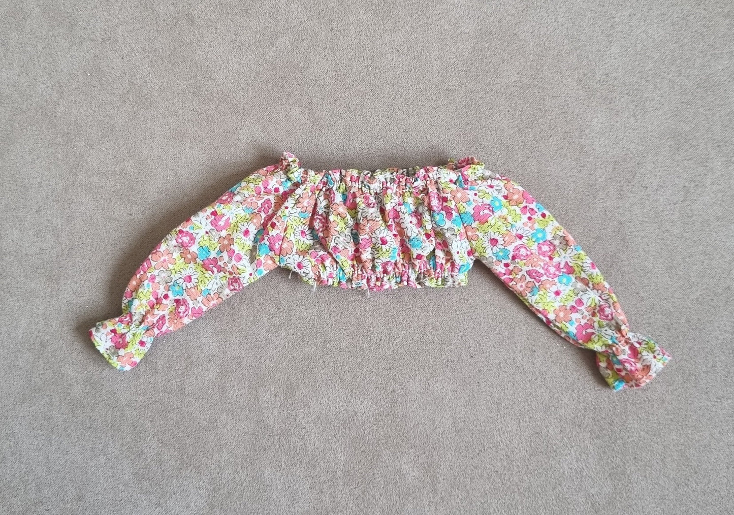 Collections Skirt and Crop handmade for barbie , 11.5" doll , 1/6 doll.