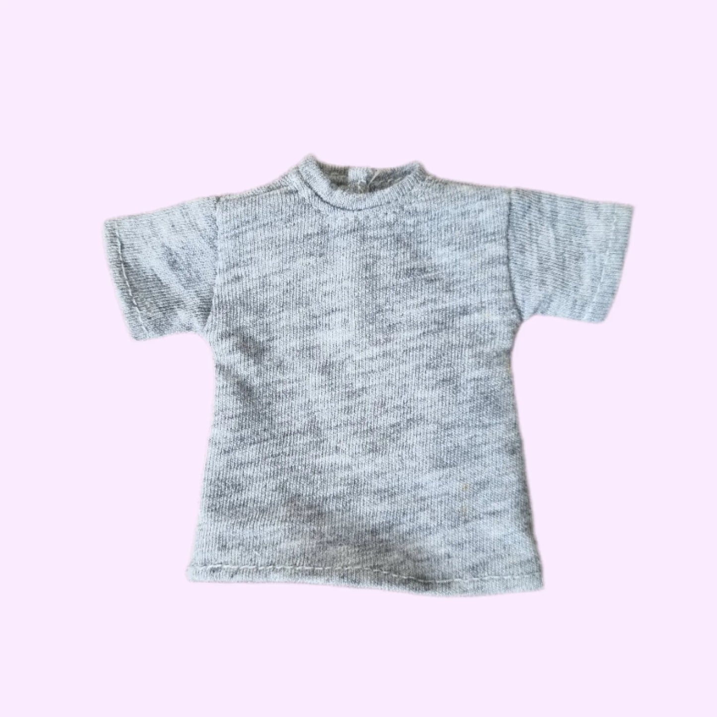 Barbie doll clothes: Grey short-sleeve t-shirt