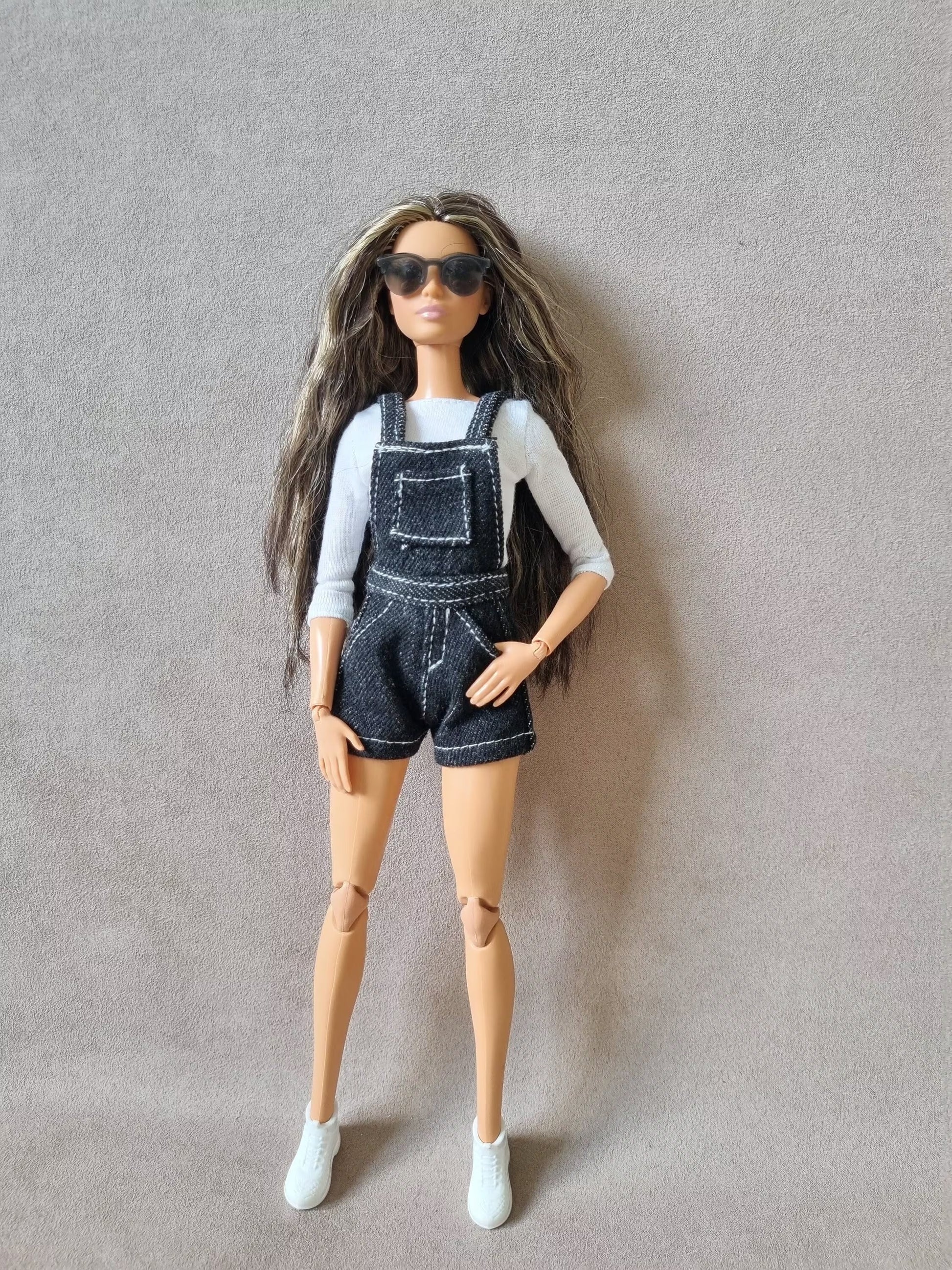 Overall short handmade for barbie , 11.5" doll clothes.