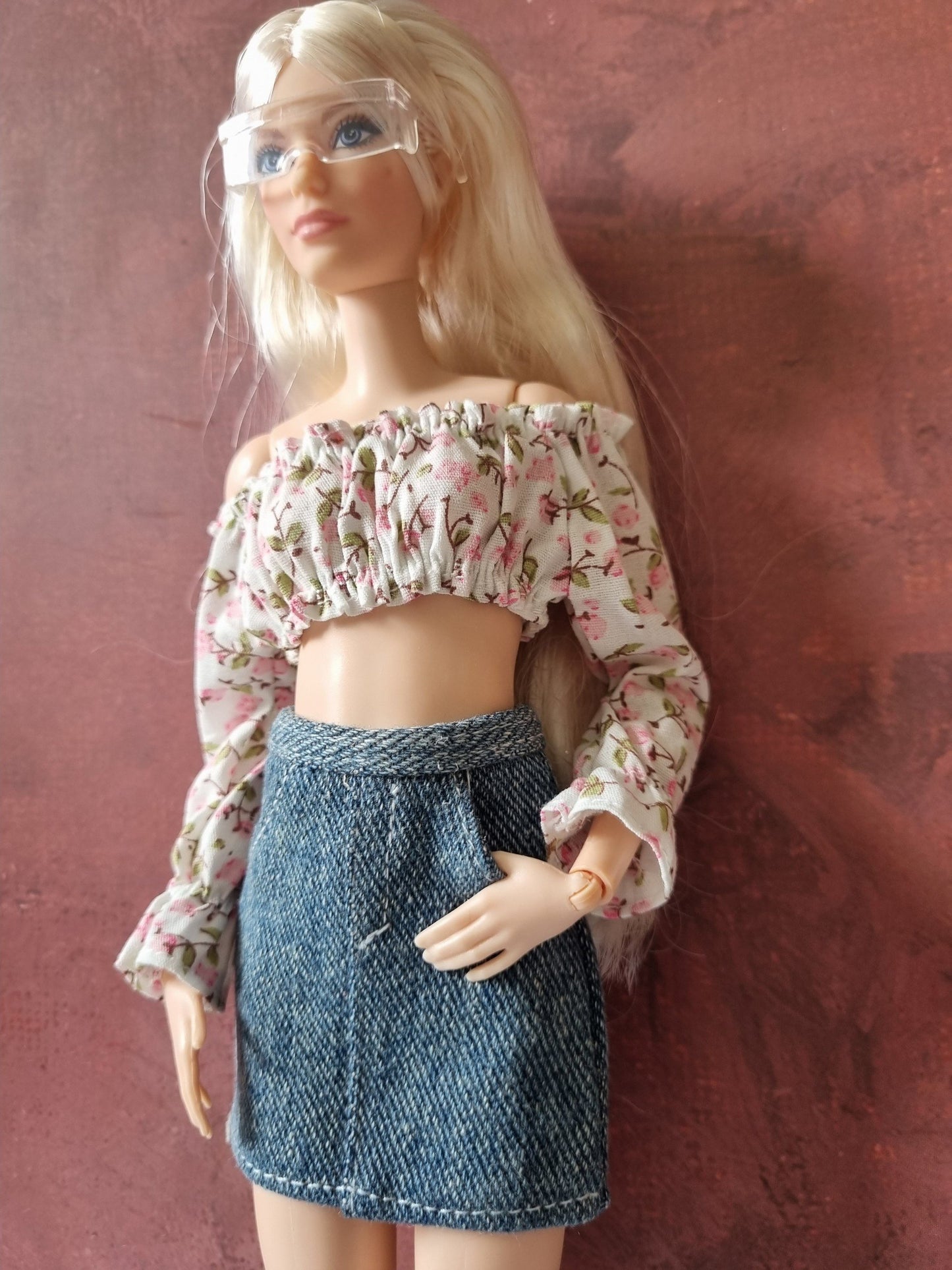 Collections Skirt and Crop handmade for barbie , 11.5" doll , 1/6 doll.