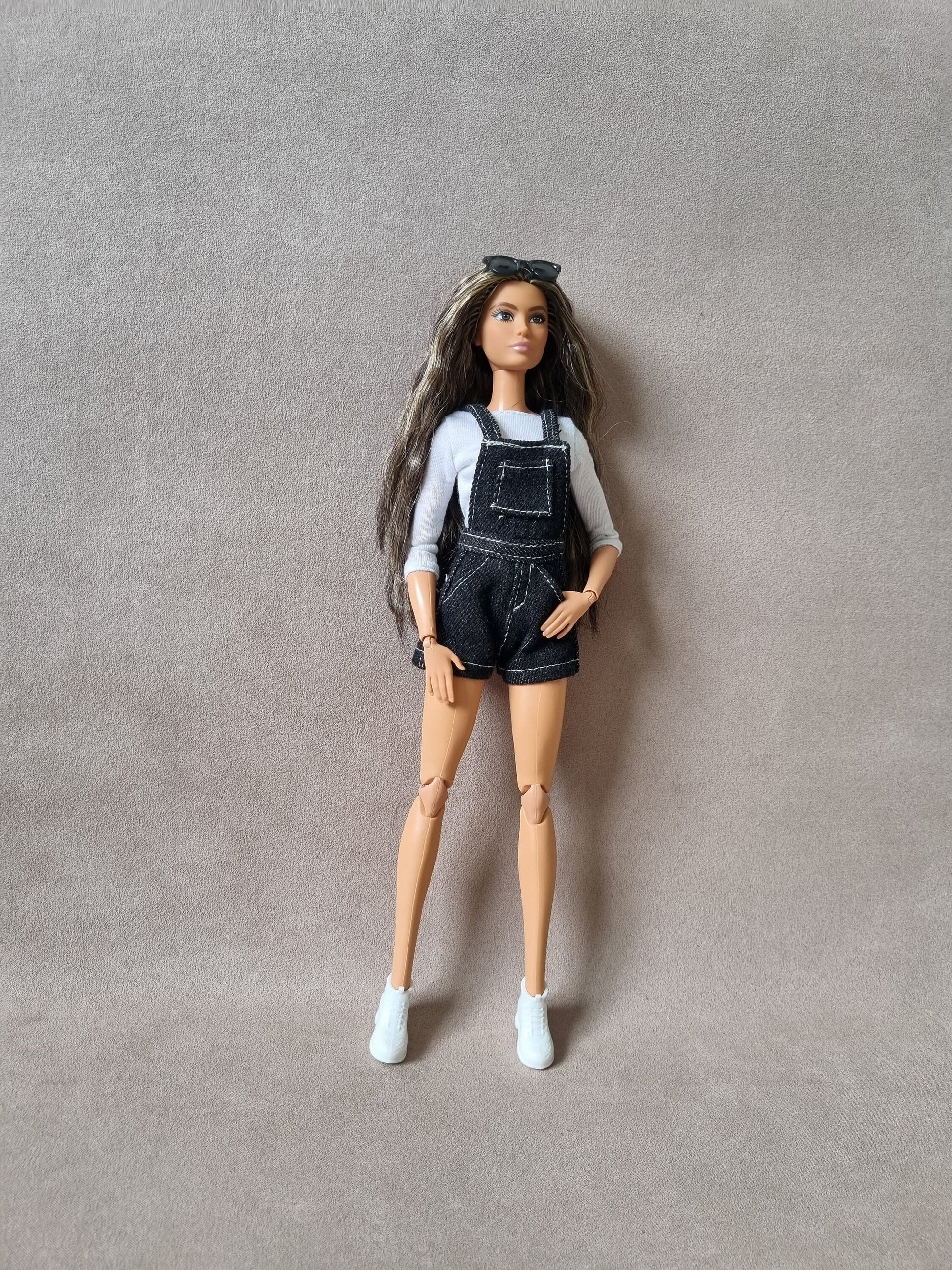 Overall short handmade for barbie , 11.5" doll clothes.