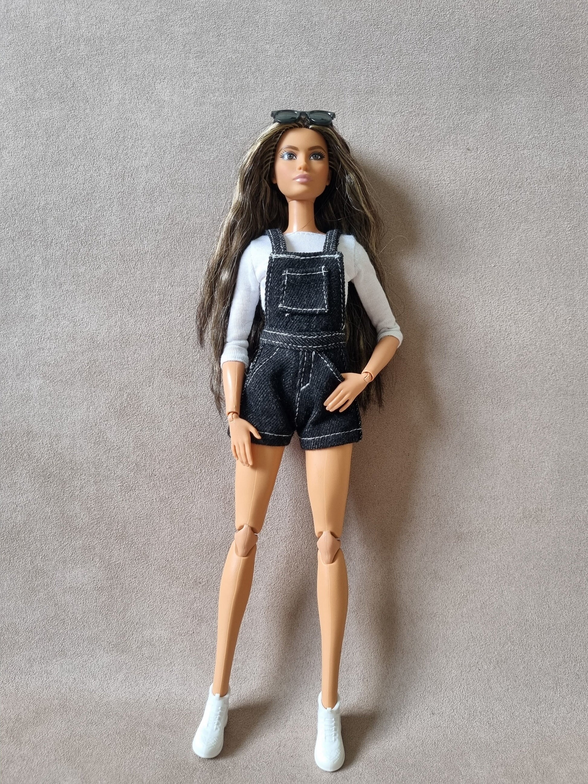 Overall short handmade for barbie , 11.5" doll clothes.