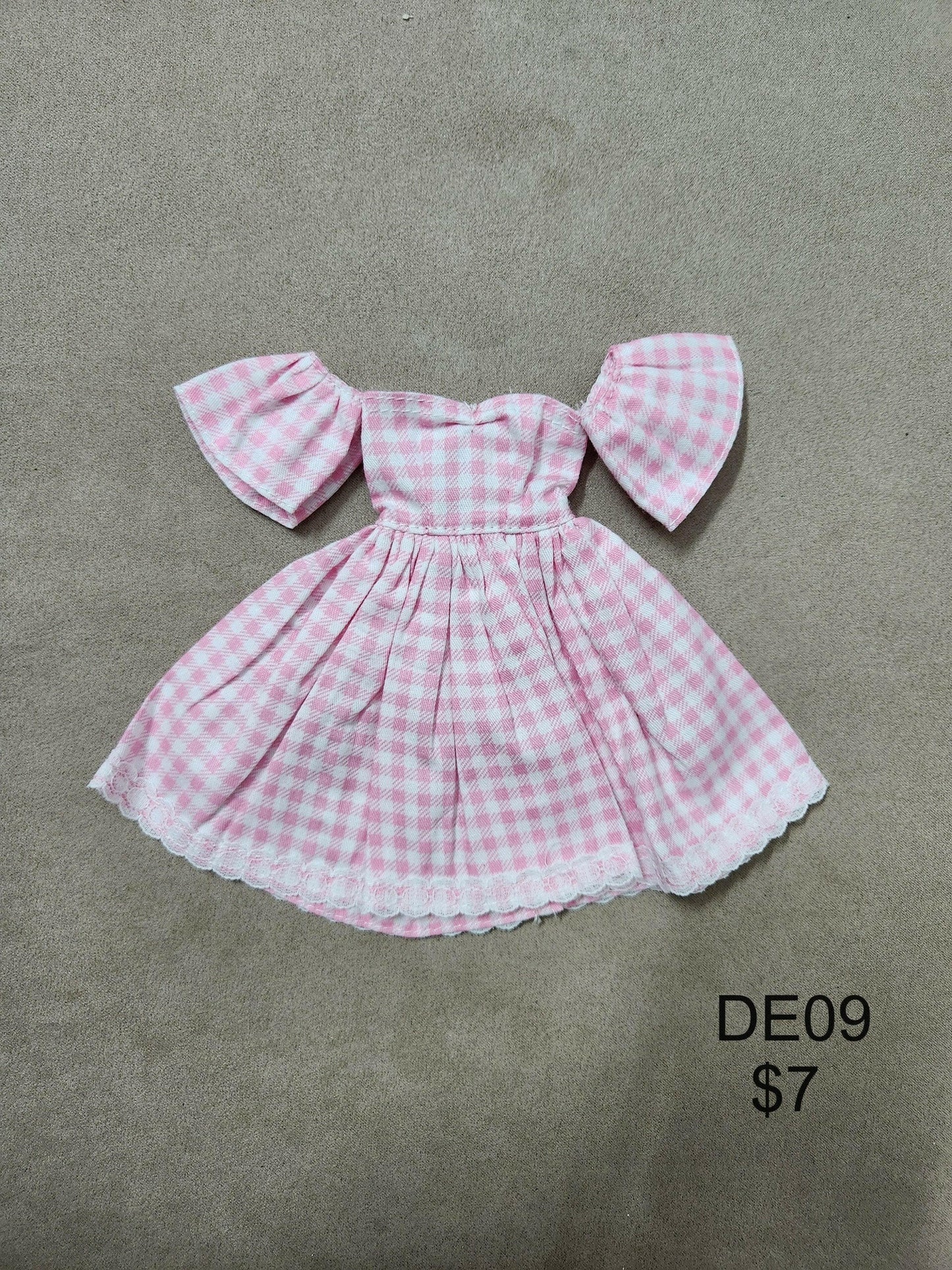 Pink dress for barbie , 11.5' doll.