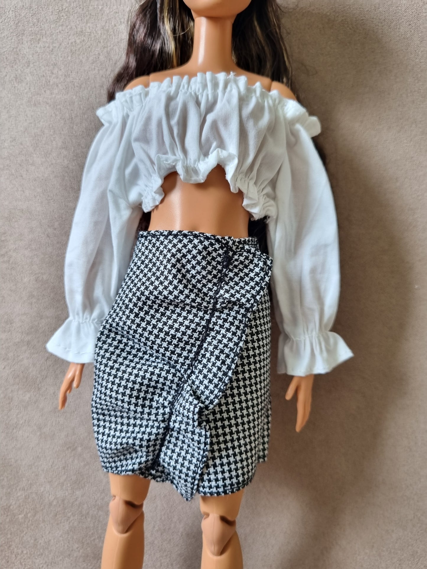 Skirt for Barbie