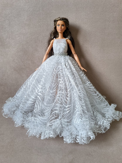 White princess dress for Barbie