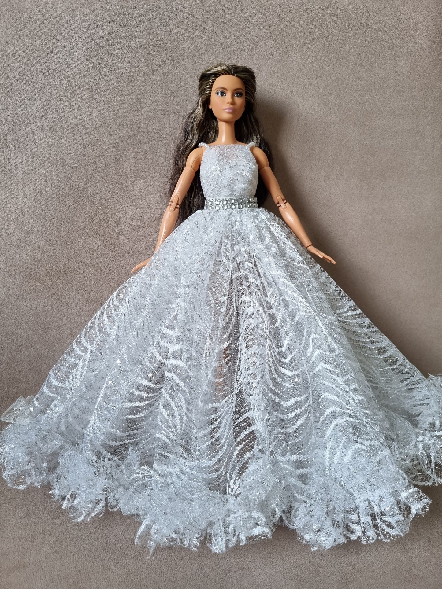 White princess dress for Barbie