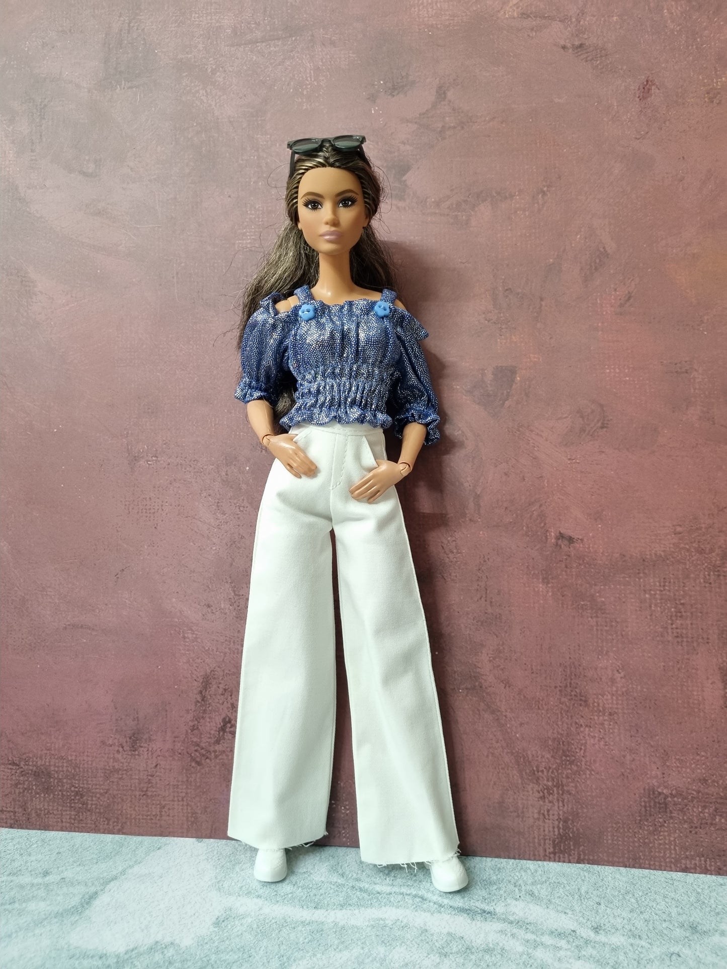 Clothes for barbie ( Shirt + White Mini skirt + White Pants )