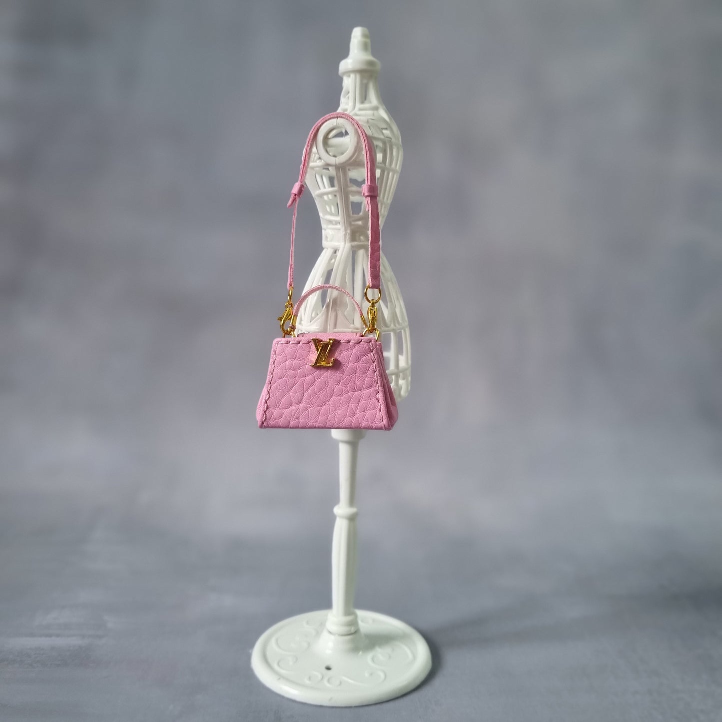 Pink handbag For Barbie,  Blythe , 1/6 Bjd doll with logo