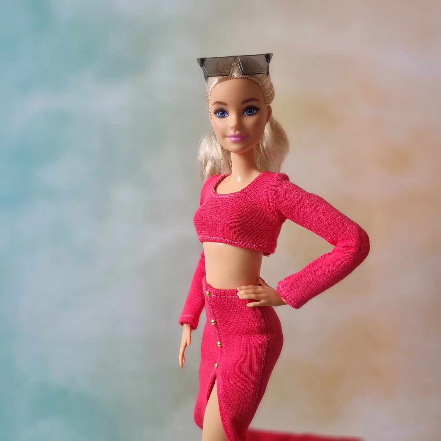 barbie wear crop top and skirt set