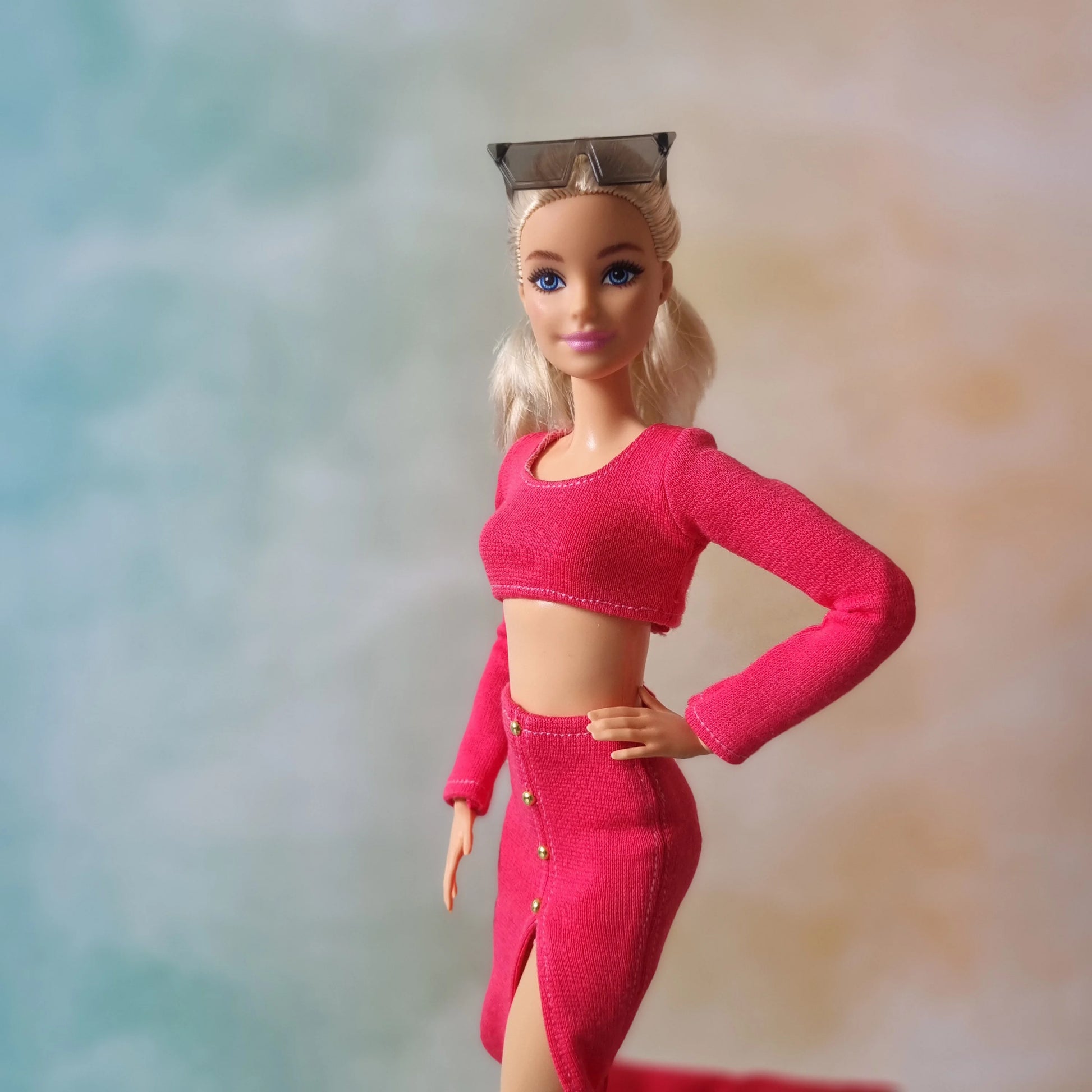 Scale of barbie doll online