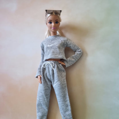 Sport costume for Barbie doll