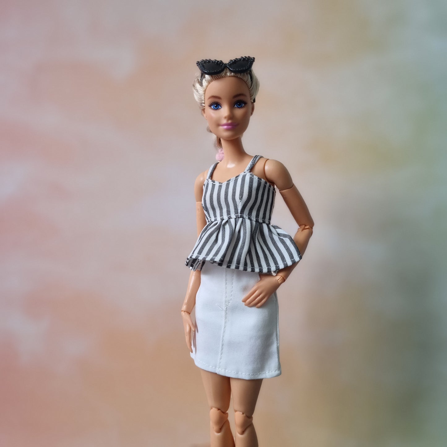 Skirt for Barbie doll