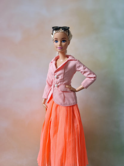 Skirt for Barbie doll