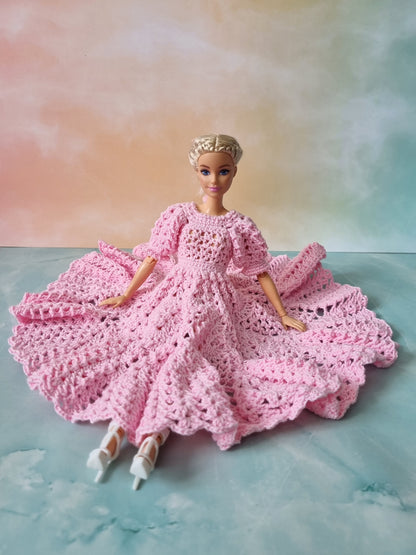 Crochet outfit for barbie doll, 11.5 inch doll