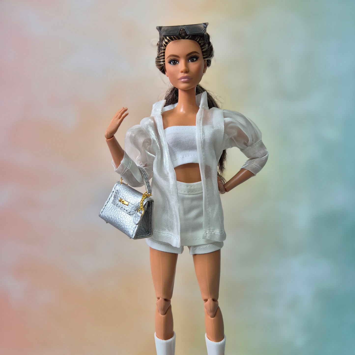 White clothes for barbie doll