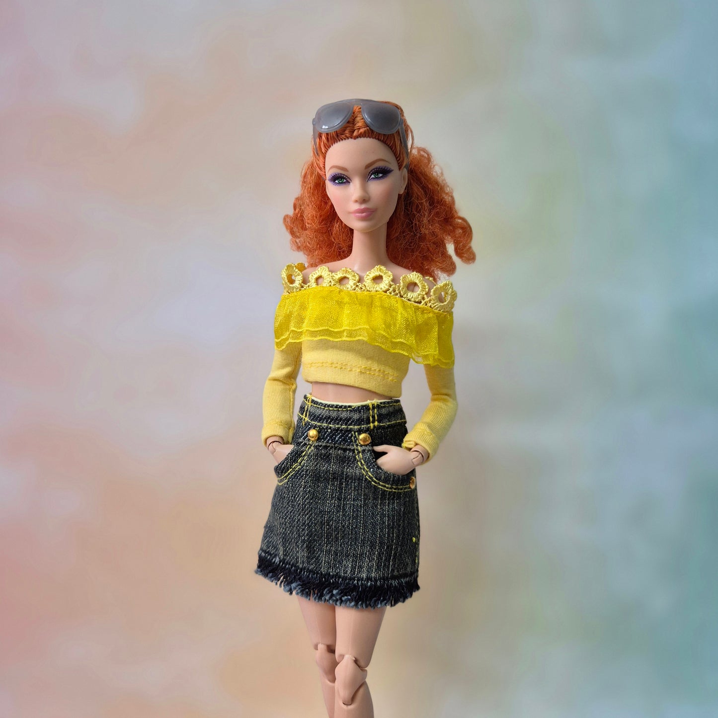 Skirt for Barbie doll