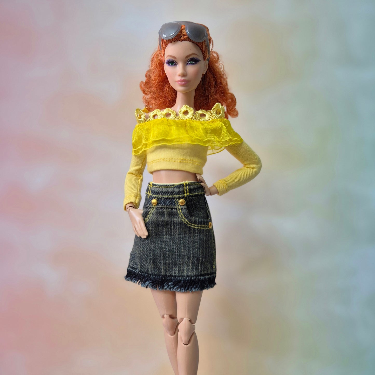 Skirt for Barbie doll