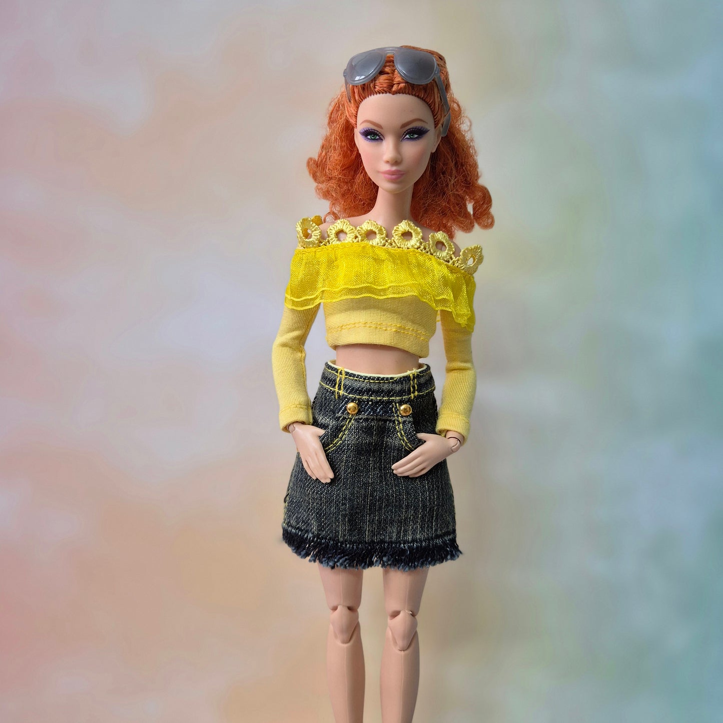 Skirt for Barbie doll