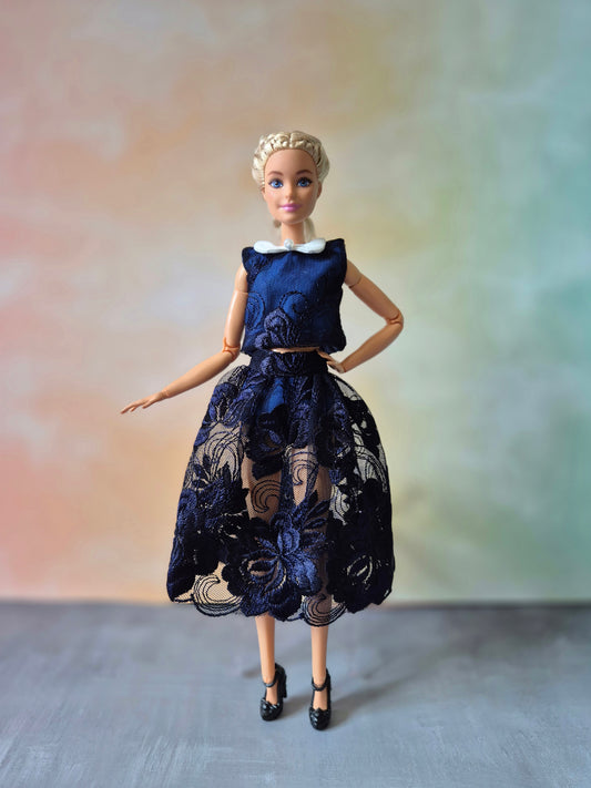 Skirt for Barbie doll