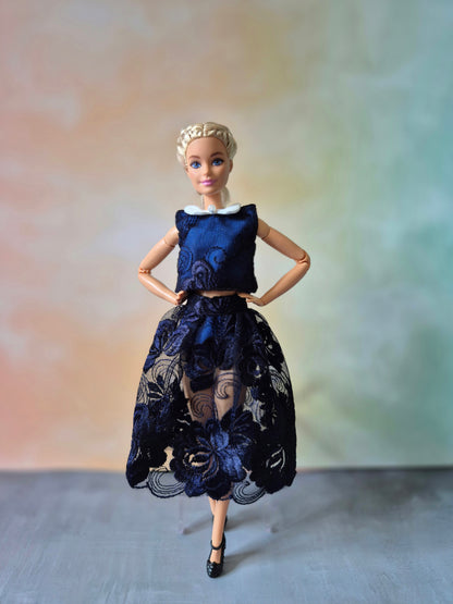 Skirt for Barbie doll