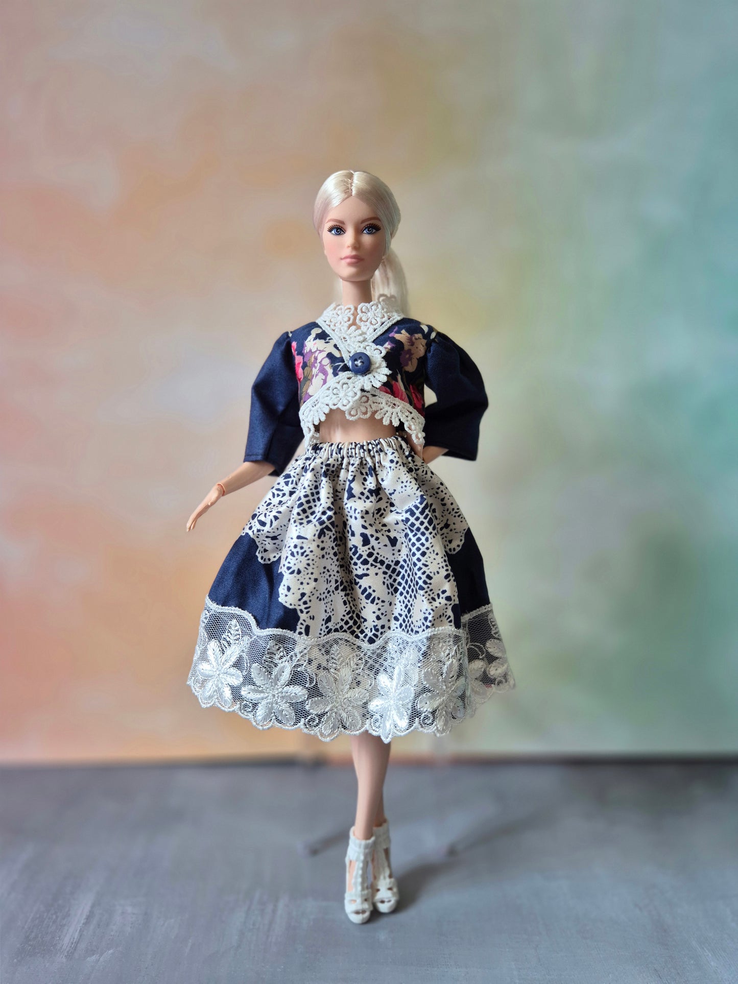 Skirt for Barbie doll