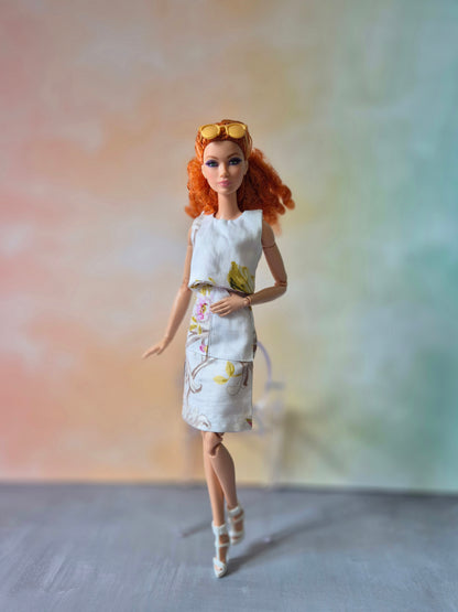 Skirt for Barbie doll