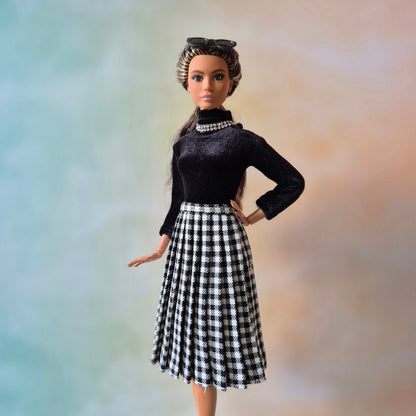 Skirt for Barbie doll