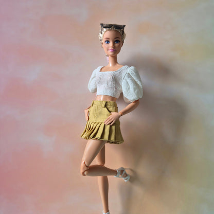 Skirt for Barbie doll