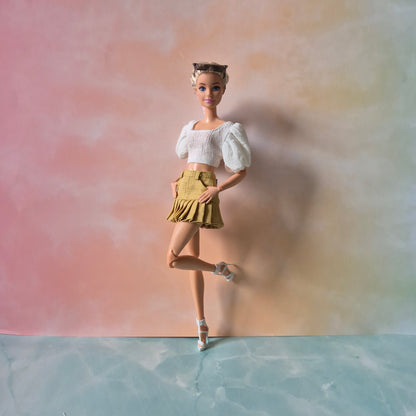 Skirt for Barbie doll