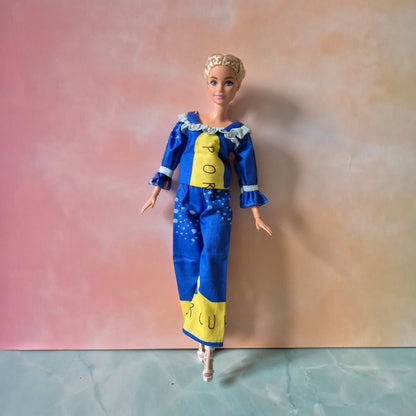 Suit for Barbie.