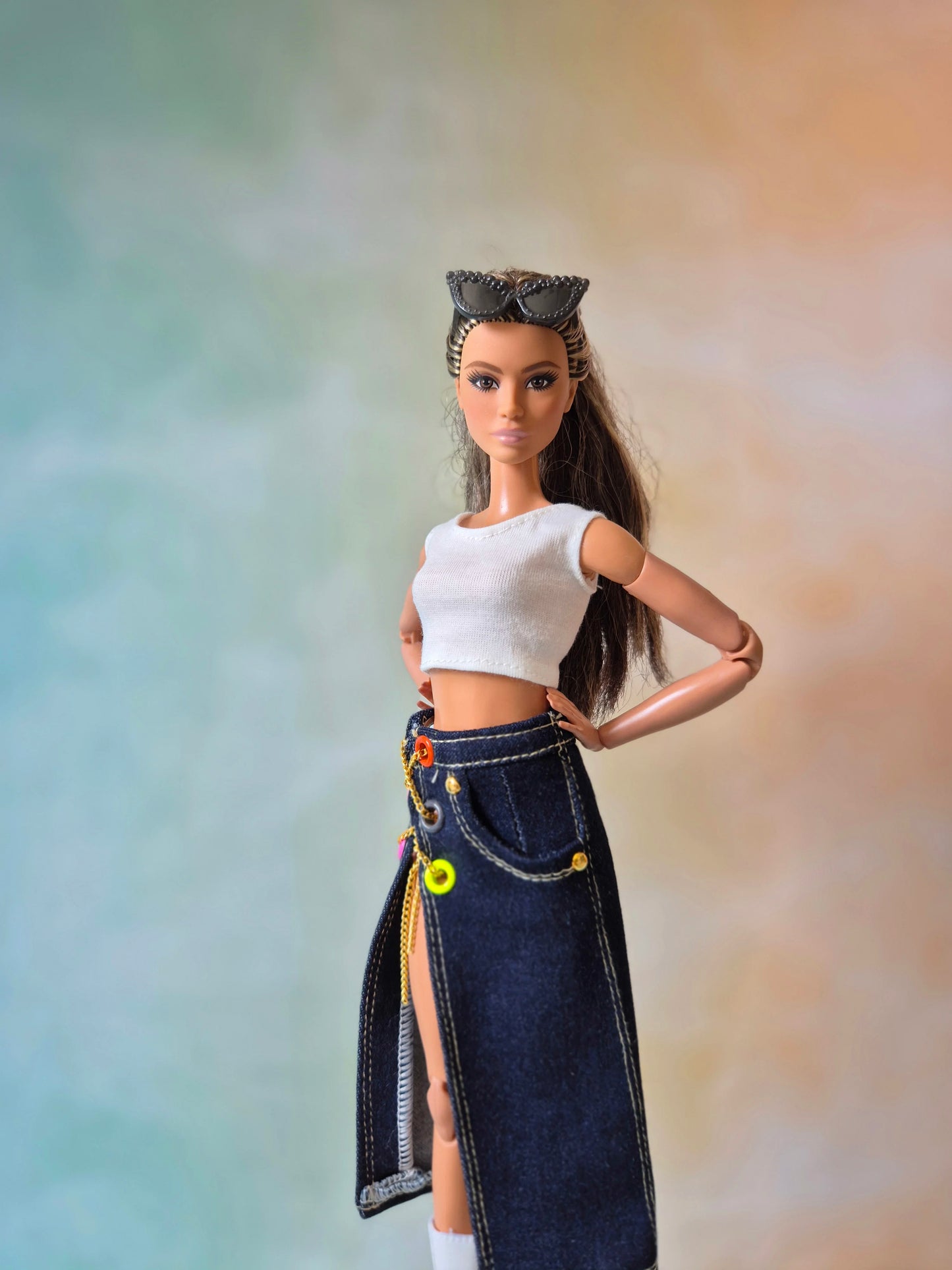 Top and skirt for barbie doll