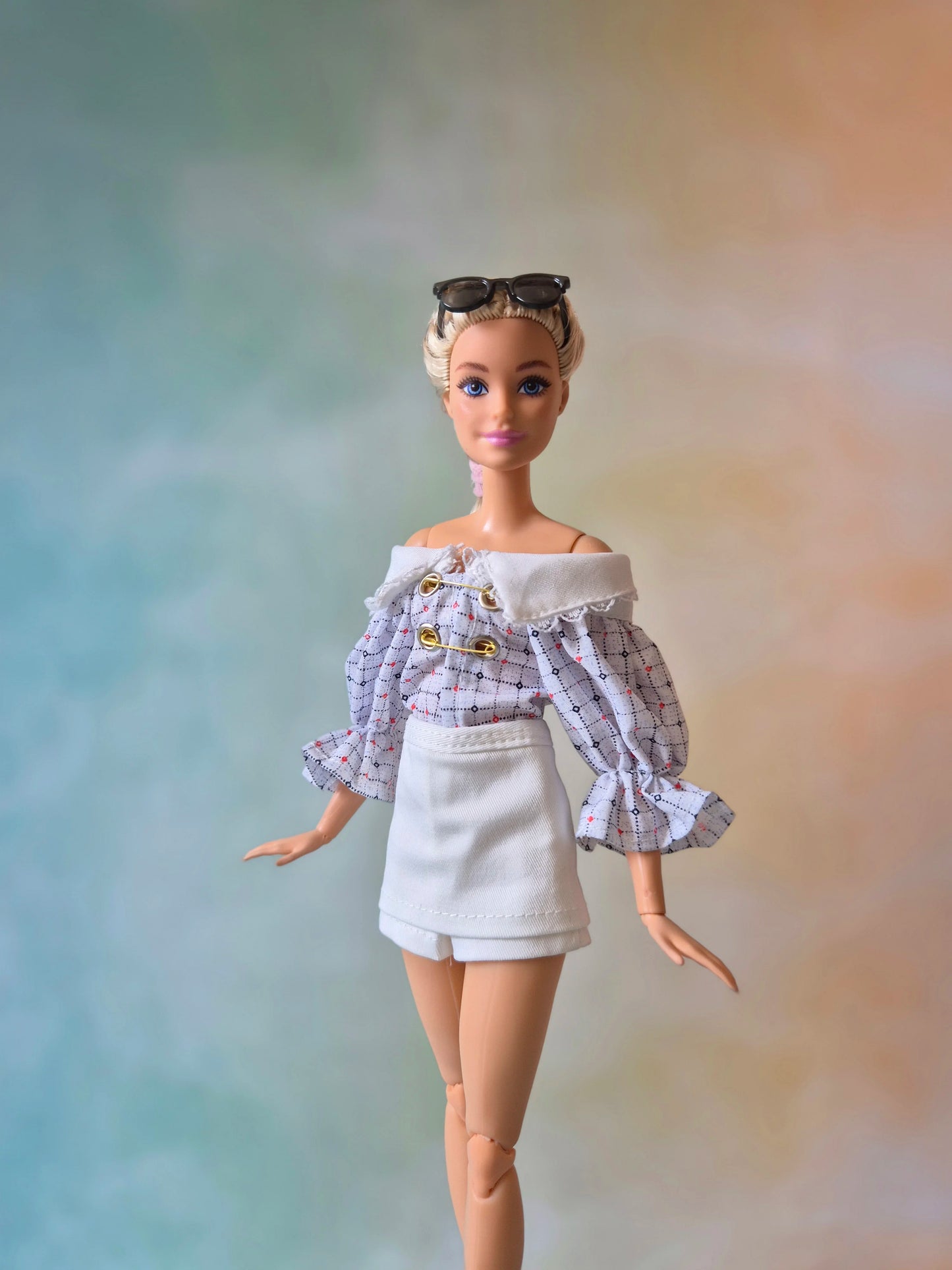 Top and skirt for barbie doll