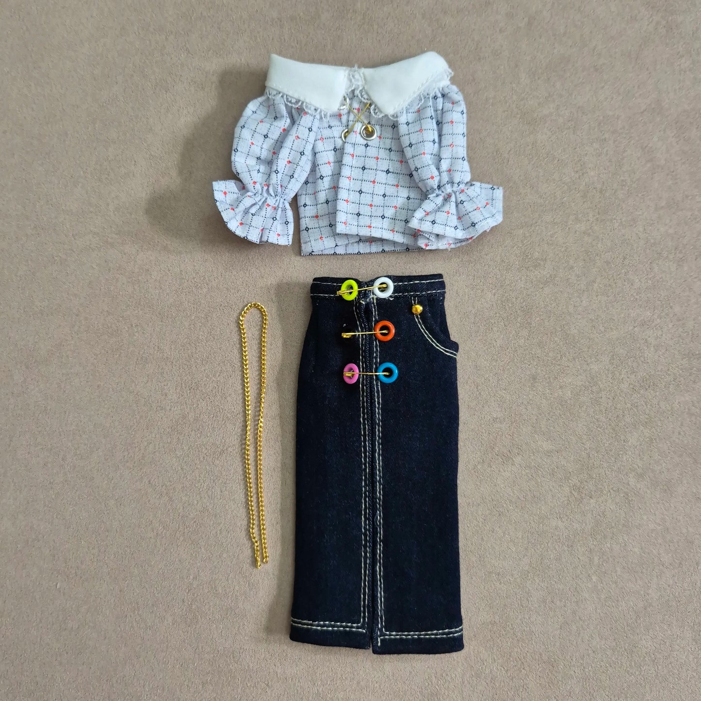 Top and skirt for barbie doll