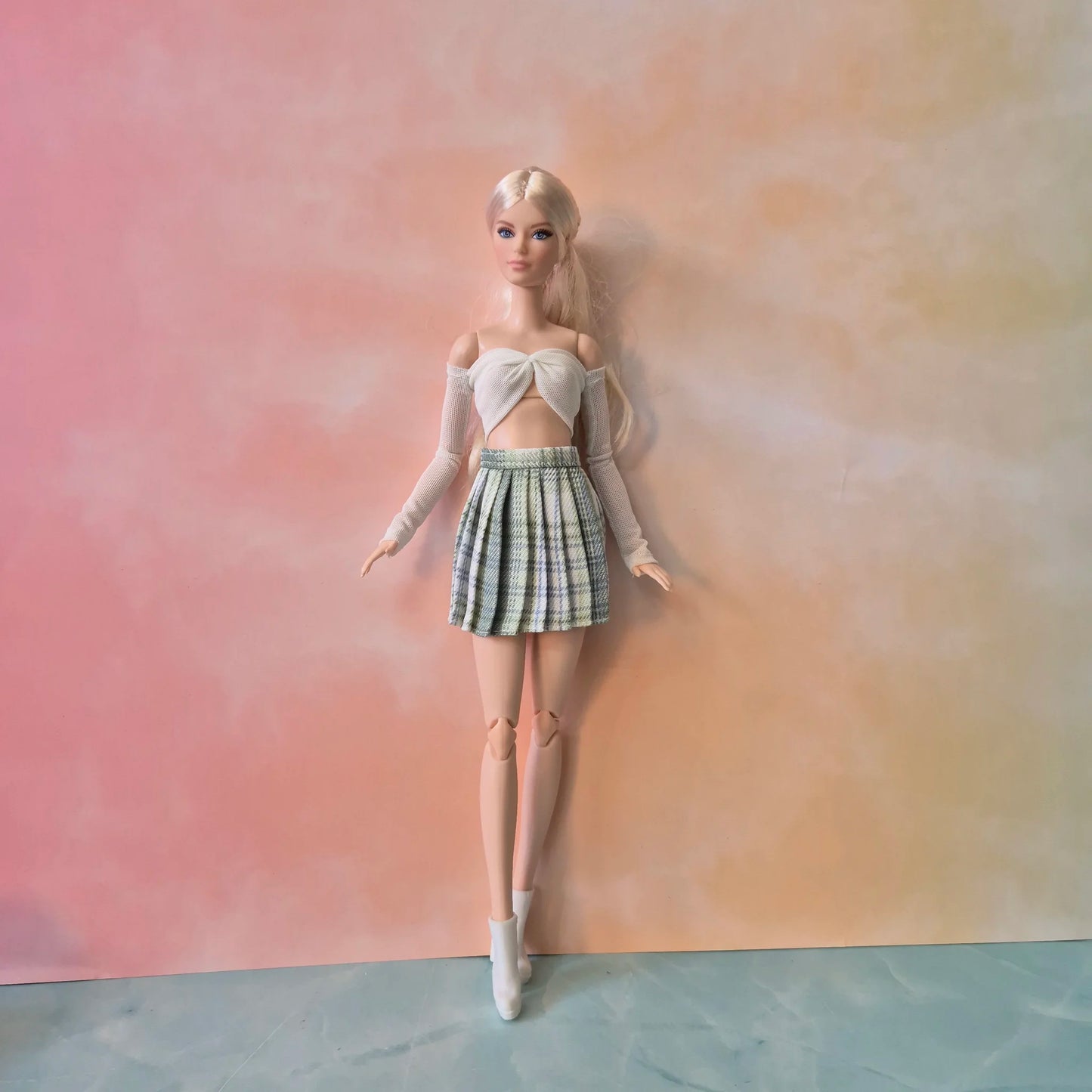 Outfit white top and Plate Skirt for Barbie