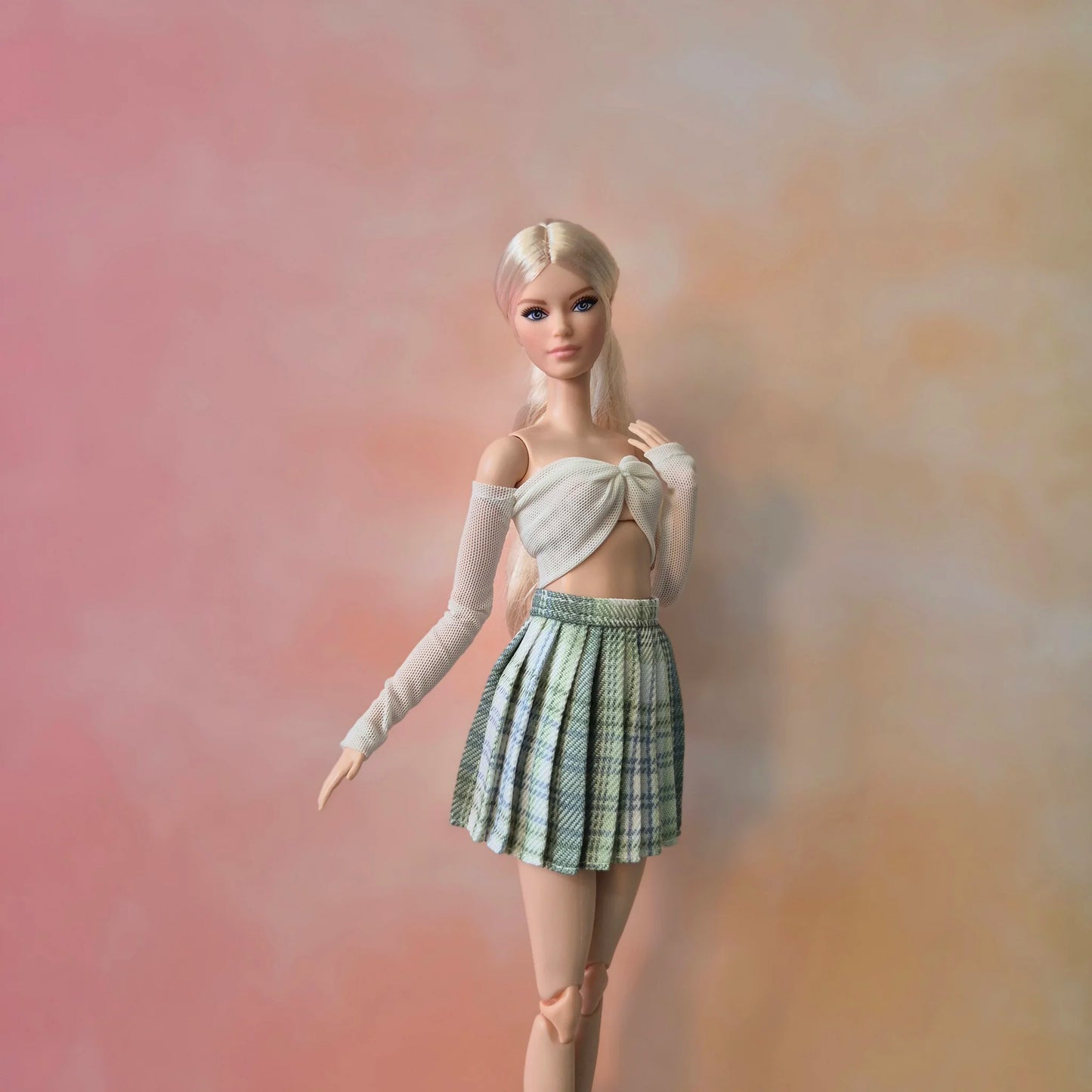 Outfit white top and Plate Skirt for Barbie