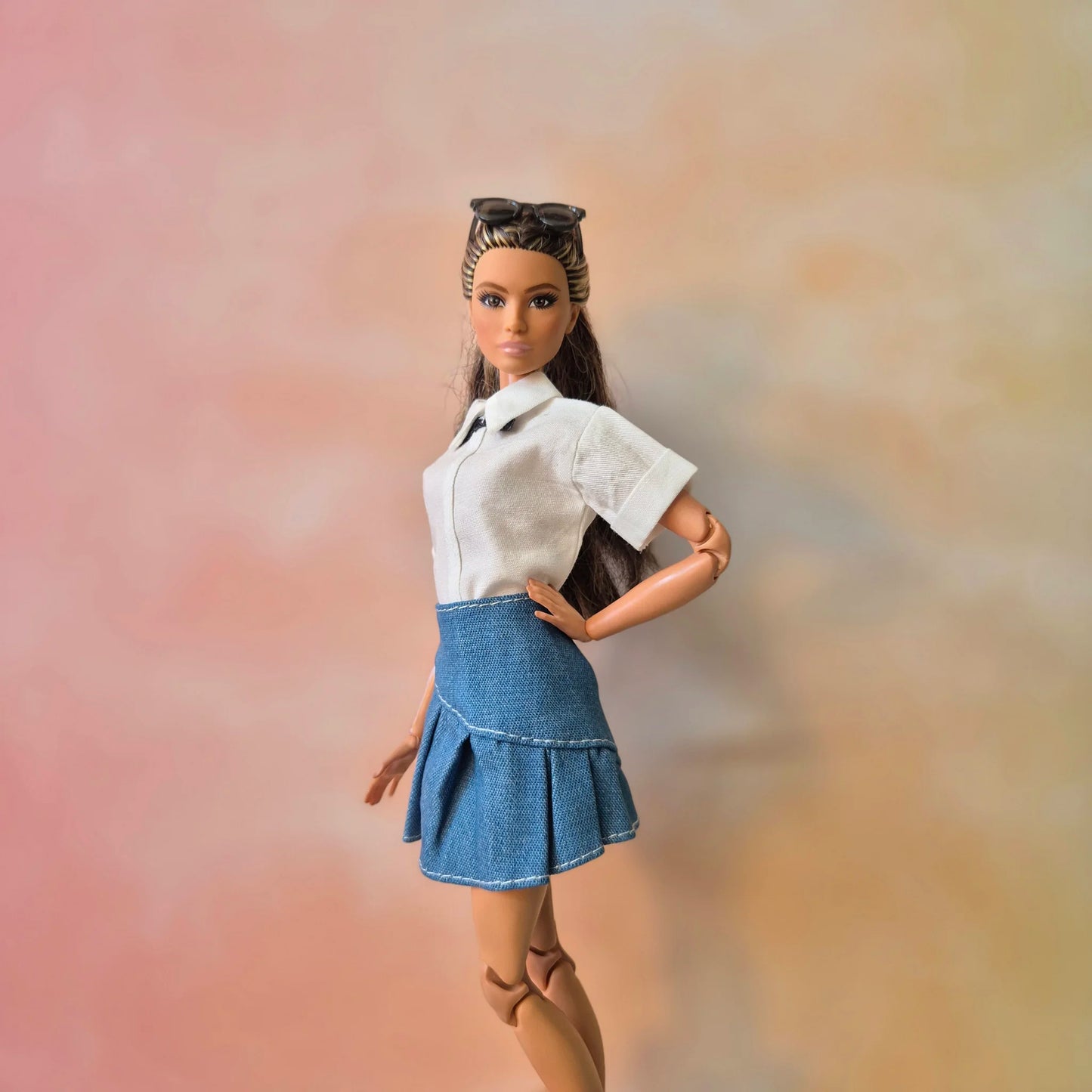 Outfit white shirt and A-line skirt for Barbie