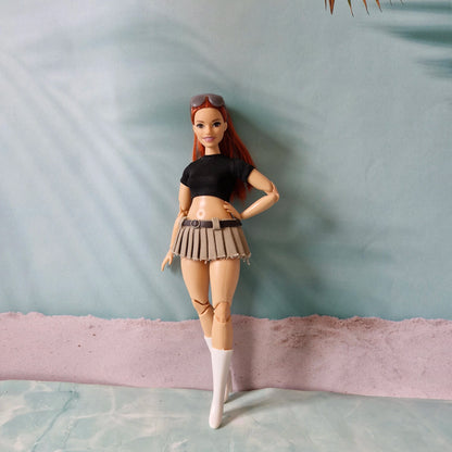 Curvy Barbie Mini Skirt & Crop Top Outfit – Trendy Pleated Skirt Set