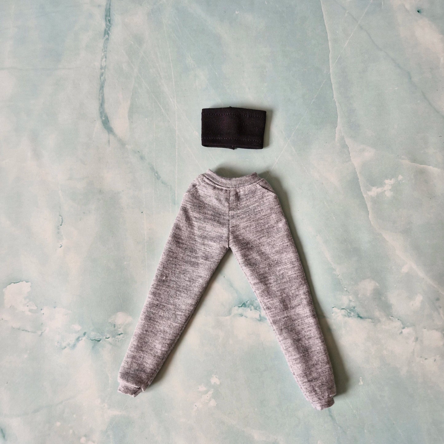 Barbie Streetwear Set: Hoodie & Joggers for Regular & Curvy Dolls