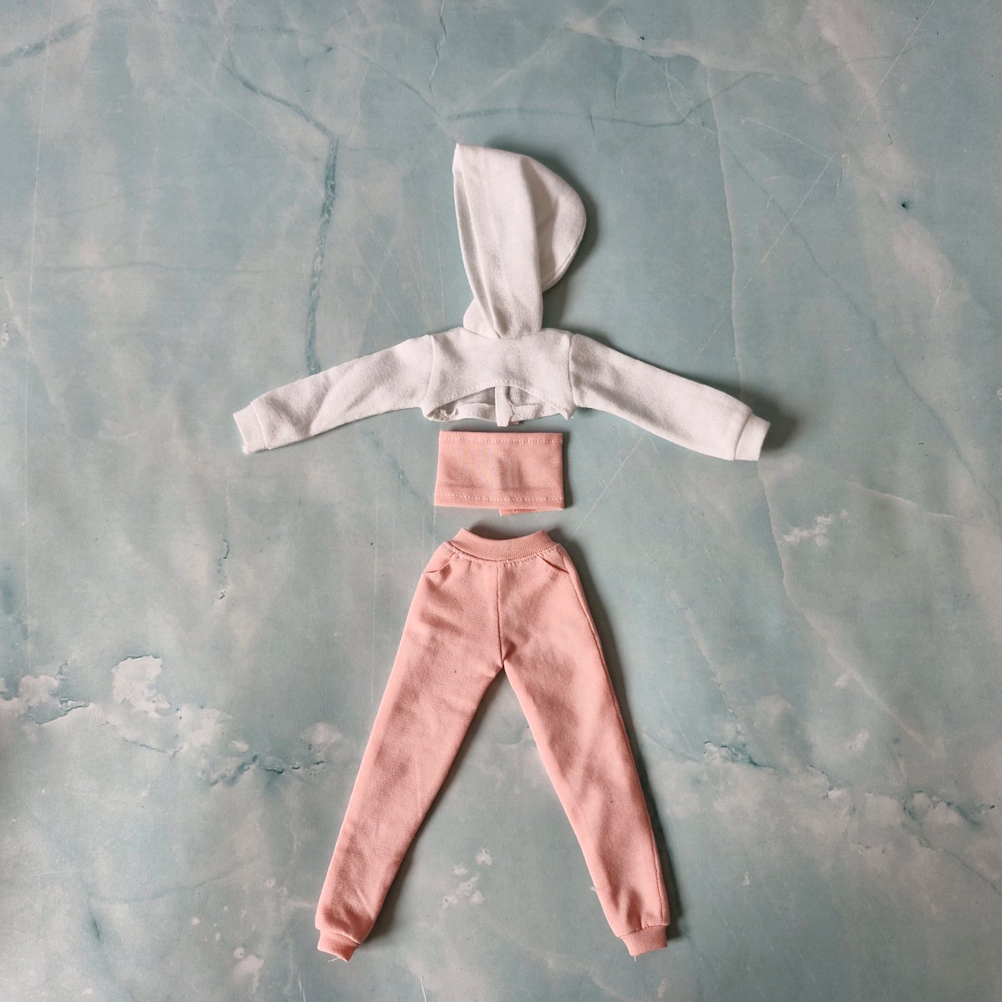Barbie Streetwear Set: Hoodie & Joggers for Regular & Curvy Dolls